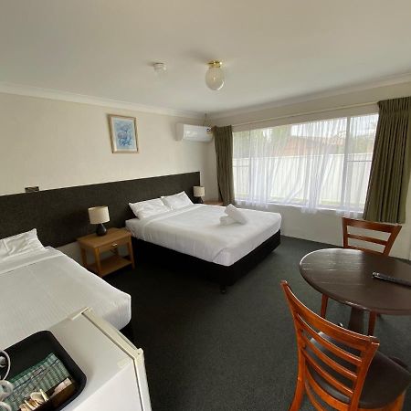 Hanging Rock Family Motel Batemans Bay Exterior foto